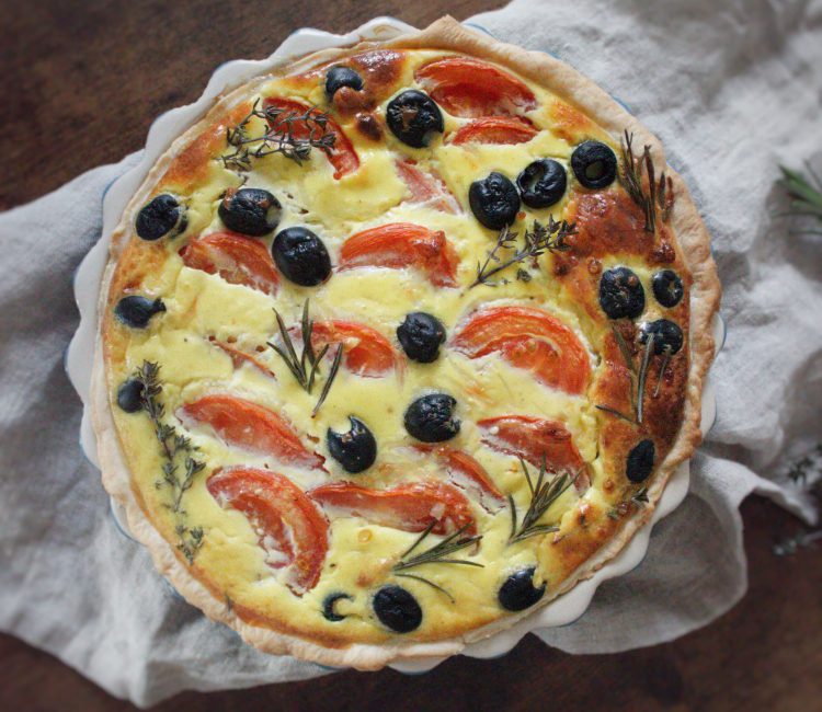 Tomaten Quiche mit Oliven // Mittagessen // sei-gesuender